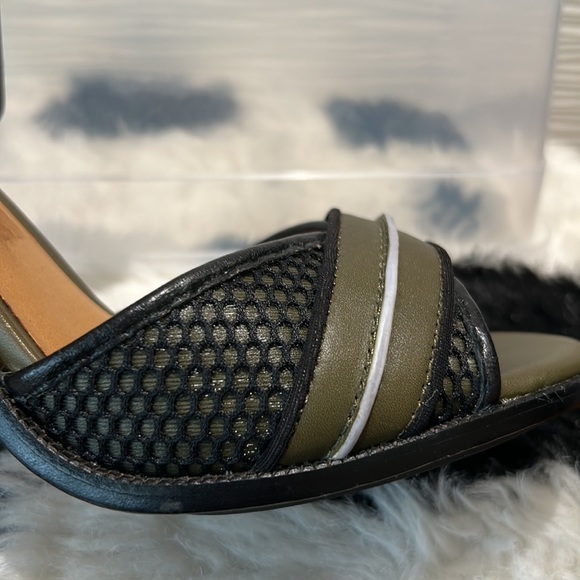 Lamb size 8M khaki and black translucent heel - Picture 3 of 6